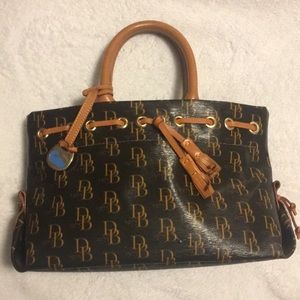 Dooney & Bourke black brown handbag